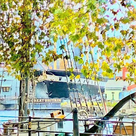 Апартаменты Harbour House *