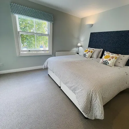 Harbour House *
