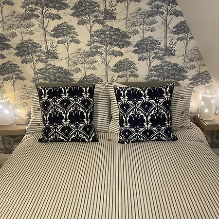 Harbour House Apartment *